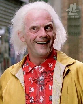 O Segredo por Trás da Rejuvenescida Aparência do Doc Brown em De Volta para o Futuro 2